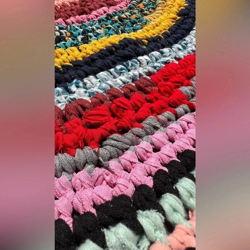 HAND made crochet recycled upcycle bohemian round floor mat Sz 30" - Picture 6 of 9